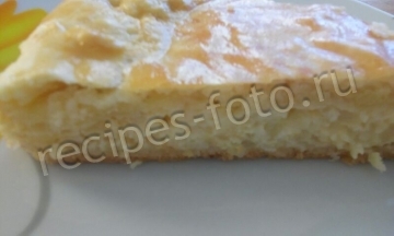 Французский луковый пирог с плавленым сыром