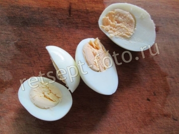 Яйца фаршированные овощами (закуска)
