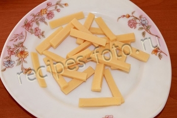 Куриные рулетики с сыром на праздничный стол