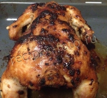 Курица запеченная целиком в духовке с чесноком и майонезом