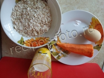 Морковные котлеты с овсянкой на кефире для детей от 10 месяцев