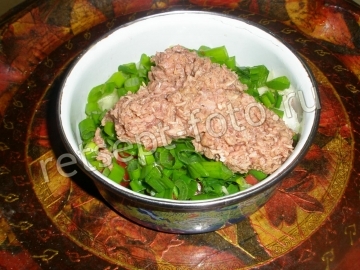 ПП салат с тунцом, огурцом и помидорами
