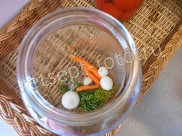 Помидоры "Причуда" с луком и морковью на зиму