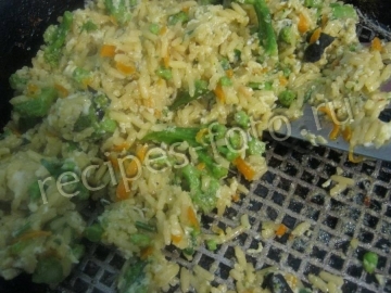 Рис с брокколи и яйцом