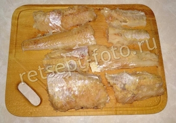 Рыбные котлеты из хека с хлебом