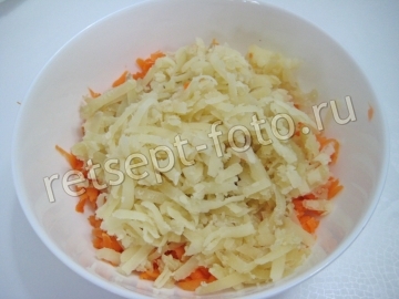 Салат с курицей и морковью