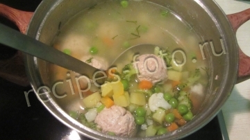 Суп с фрикадельками из индейки для детей 1,5 года