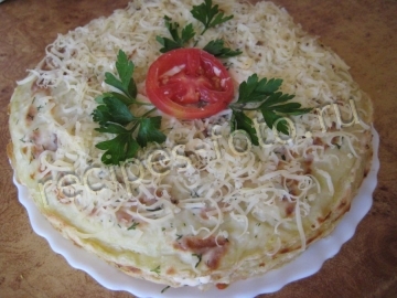 Торт из кабачков с плавленым сыром и помидорами