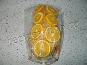 Утка с апельсинами запеченная в рукаве в духовке