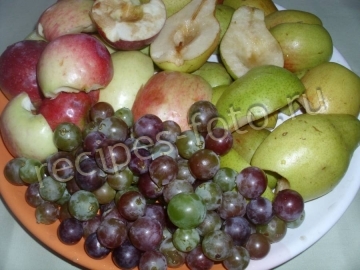 Варенье ассорти из яблок, груш и винограда