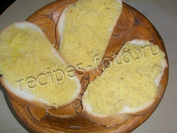 Жареные бутерброды с картошкой и луком