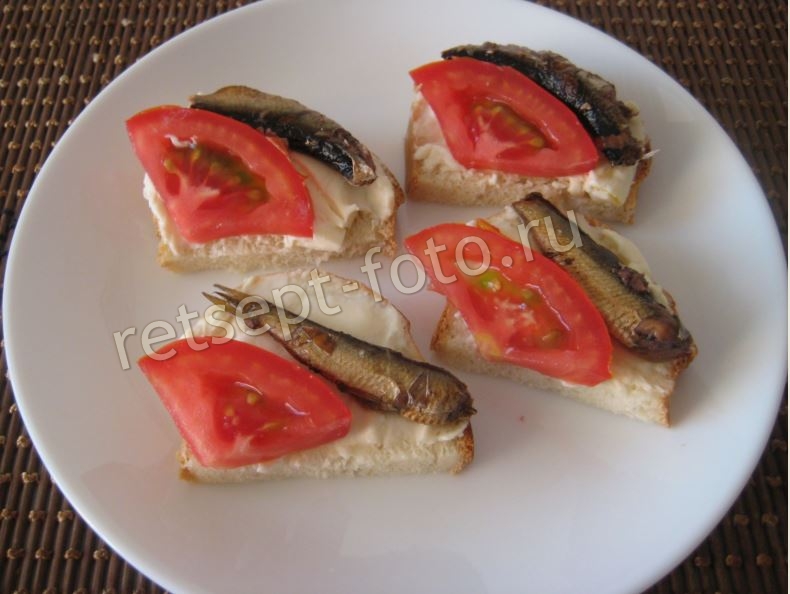 Бутерброды С Сыром И Шпротами Фото