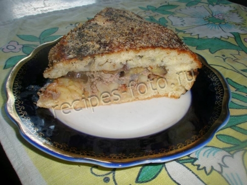 Дрожжевой пирог с мясом и картошкой
