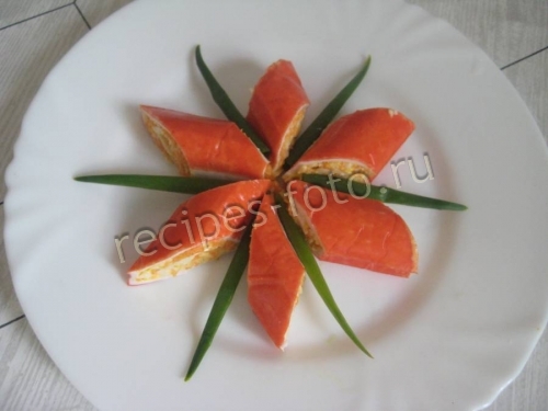 Крабовые палочки фаршированные морковью