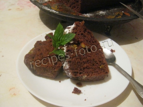 Шоколадный кекс со сливами на кефире