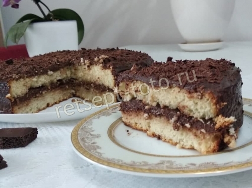 Шоколадный торт с ганашем и бисквитом