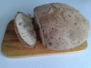 Домашний пшеничный хлеб в духовке 