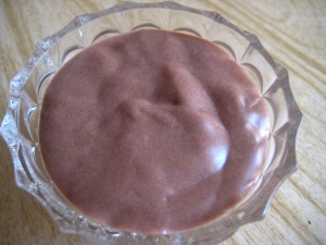 Prostoj shokoladnyj krem dlja torta iz smetany s kakao domashnij 1