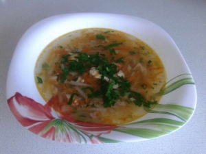 Рыбный суп из консервы горбуши 