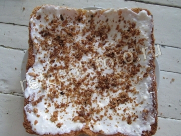 Бисквитный торт из кукурузной муки с творожным кремом