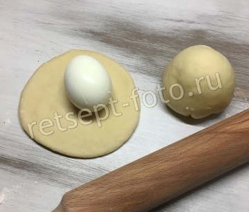 Булочки "Колобки" с яйцом внутри на дрожжевом тесте