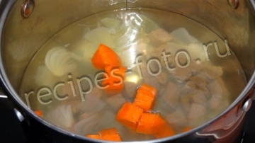 Говяжий суп-пюре из брокколи для детей до 1 года (от 8 месяцев)