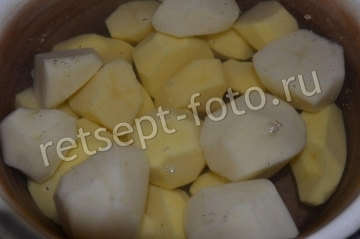 Картофельная запеканка с грибами и вареными яйцами