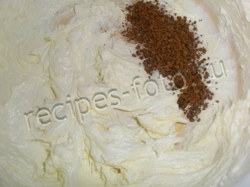 Кофейный крем со сгущенкой и маслом для торта