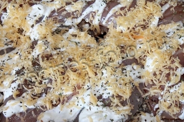 Куриное филе фаршированное грибами и сыром в духовке
