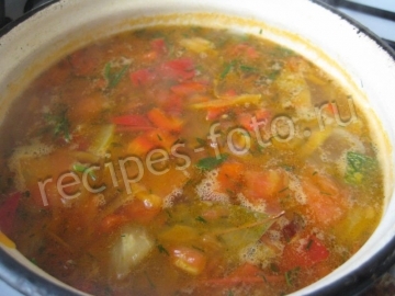 Легкий постный суп из кабачков и помидоров с картошкой