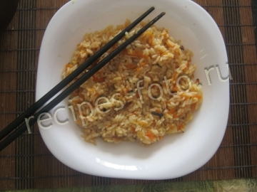 Рис с имбирем и чесноком