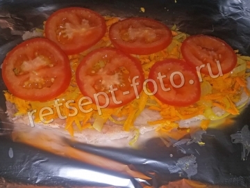 Рыба с овощами и сыром в духовке