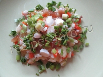 Салат из сушеной рыбы