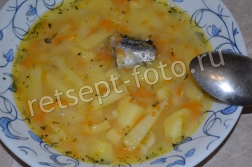 Суп с чечевицей и рыбной консервой