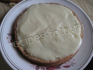 Торт «Сметанник» с заварным кремом: самый простой домашний недорогой рецепт