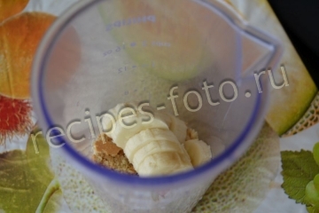 Творожно-банановый десерт для детей до 1 года (с 6 месяцев)