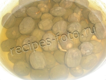 Варенье из зеленых грецких орехов без кожуры: рецепт с фото