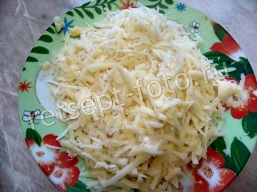 Закуска из крабовых палочек с сыром в кляре
