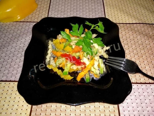 Салат из редьки Дайкон с овощами "Витаминный"