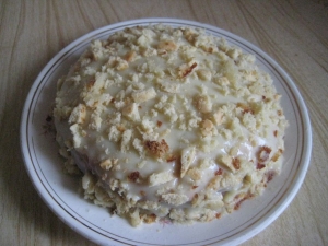 Торт «Сметанник» с заварным кремом: самый простой домашний недорогой рецепт 